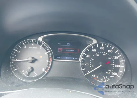 2018 Nissan Altima 2.5 Sr z USA, uszkodzony, nr VIN 1N4AL3AP3JC137903